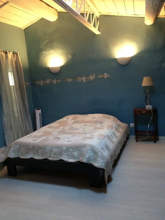 Duplex Avec Terrasse Tropezienne Apartment Pezenas Luaran gambar